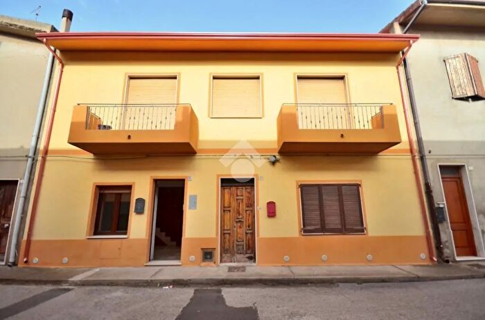 Casa quadrilocale in vendita in Via Montello, SantAntioco