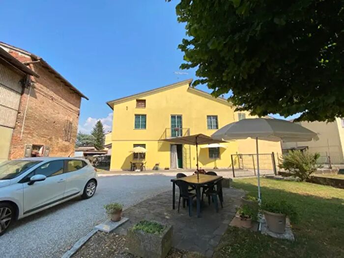 Casa quadrilocale in vendita in Piazza della Repubblica, Concordia Sulla Secchia