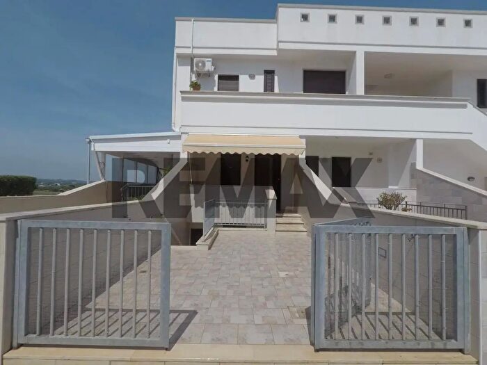 Casa quadrilocale in vendita in Carovigno