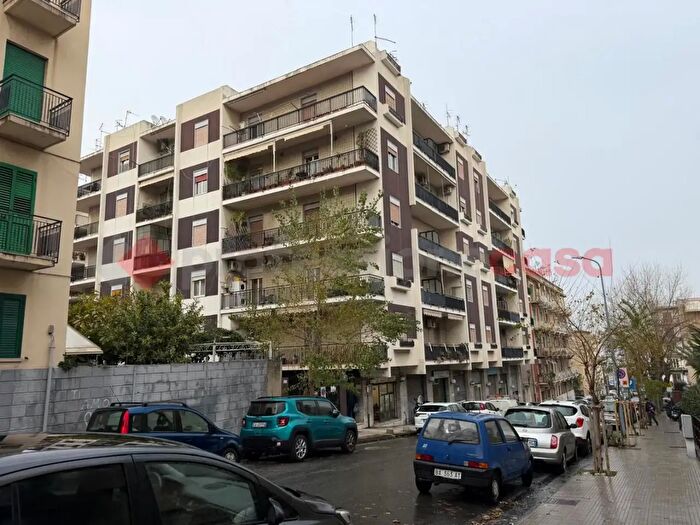 Appartamento trilocale in vendita in Via Istria, Messina