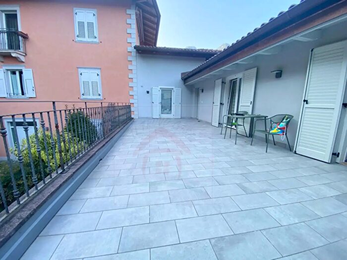 Appartamento trilocale in affitto in Mezzolombardo