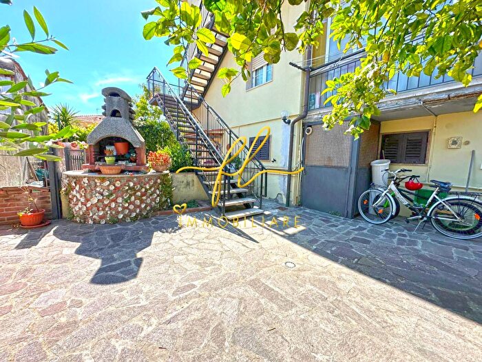 Appartamento quadrilocale in vendita in Rosignano Marittimo