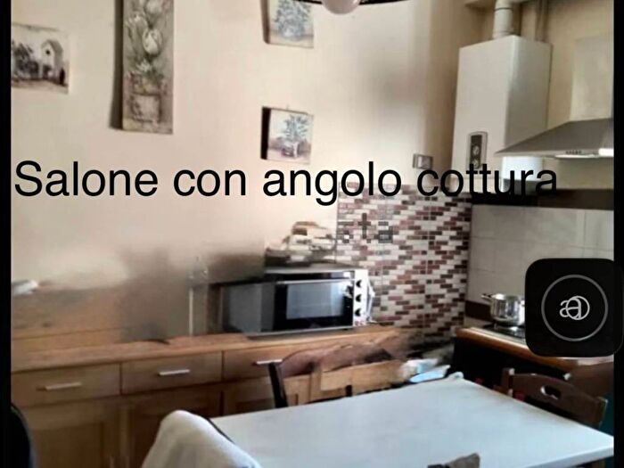 Appartamento trilocale in affitto in Via Varese, Castro Pretorio, Roma