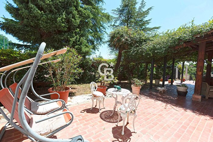 Casa con 5 locali in vendita in Via del Colle, Carbognano