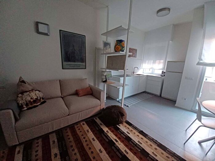 Appartamento bilocale in affitto in Via Alessandro Astesani, Affori, Milano
