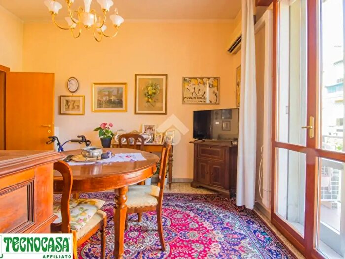 Appartamento trilocale in vendita in Via Bartolomeo Passarotti, Bologna