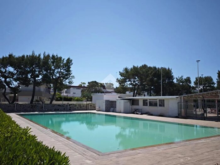 Casa quadrilocale in vendita in Residence Edilmare, Bari