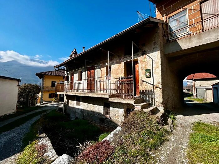 Casa trilocale in vendita in Via Florio Benvenuto, Borgone Susa