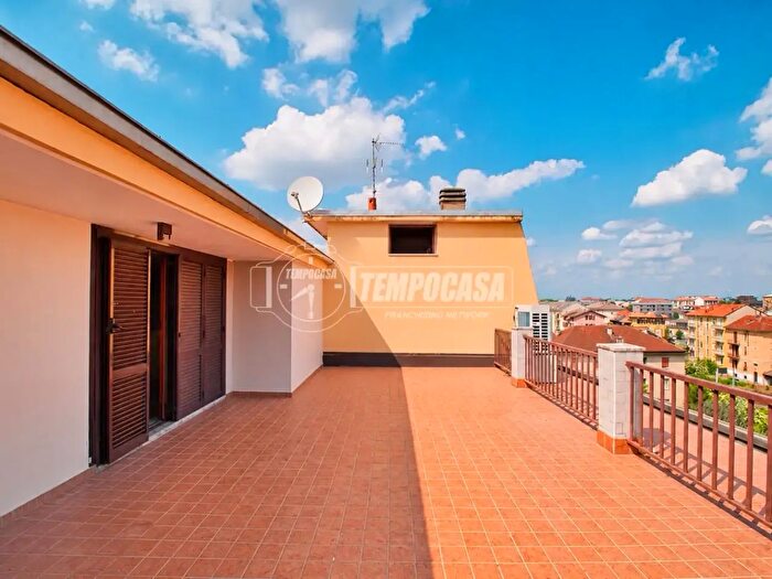 Appartamento quadrilocale in vendita in Novara