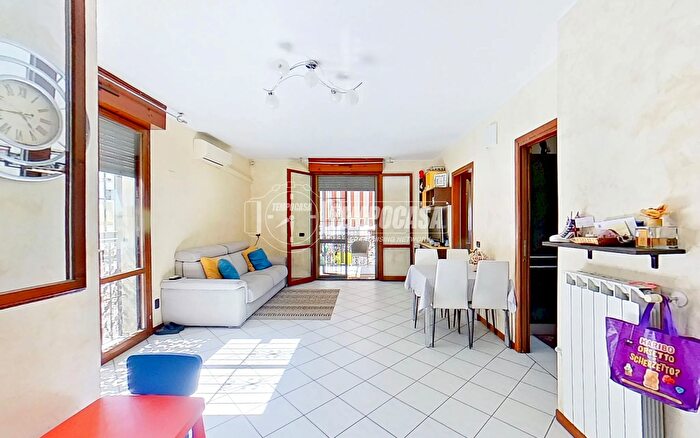 Appartamento bilocale in vendita in Via Orione, Mediglia