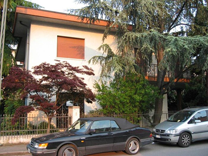 Casa con 6 locali in affitto in Borgo Venezia, Verona