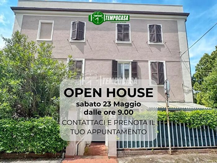 Appartamento trilocale in vendita in Via Gioacchino Rossini, Ancona