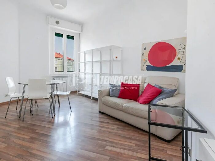 Appartamento bilocale in affitto in Via degli Imbriani, Milano