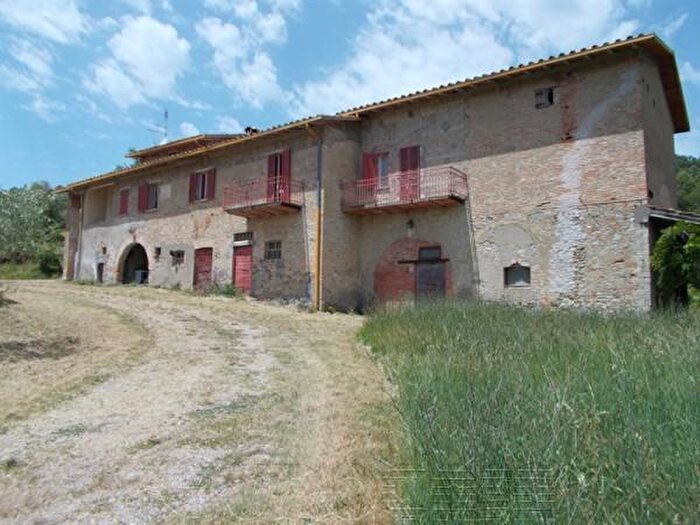 Casa con 6 locali in vendita in Coldipozzo, Montone