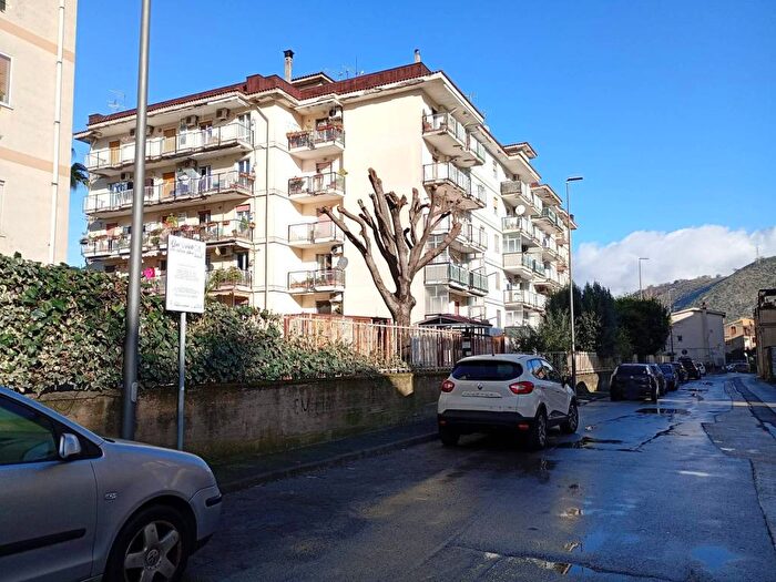 Appartamento trilocale in affitto in Via Ungari, Centro, Nocera Superiore