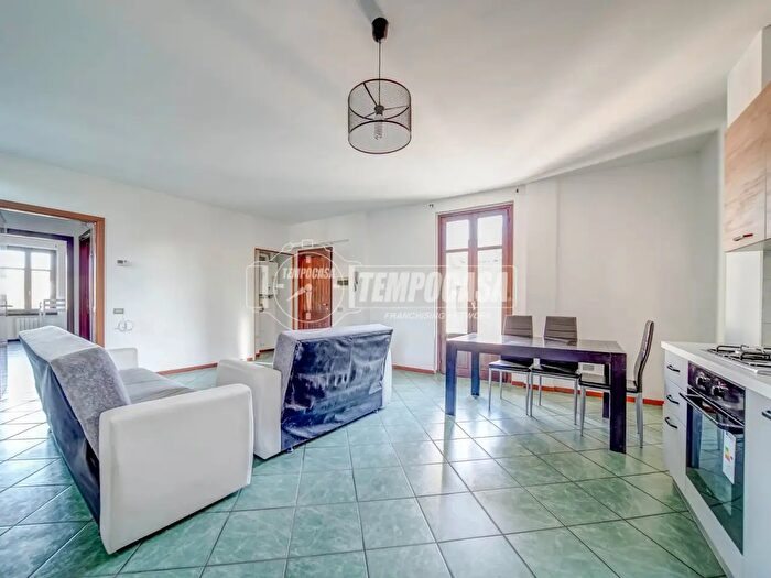 Appartamento bilocale in vendita in Vico Garibaldi, Castelletto Sopra Ticino