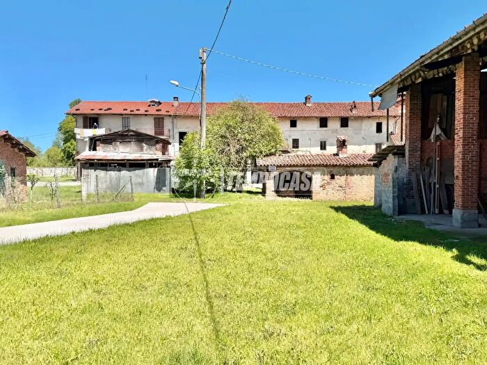 Casa con 6 locali in vendita in Strada Provinciale, Mondovi