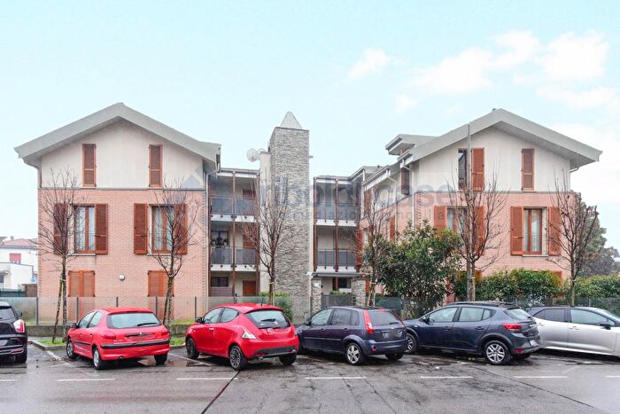 Appartamento trilocale in vendita in Cesano Maderno