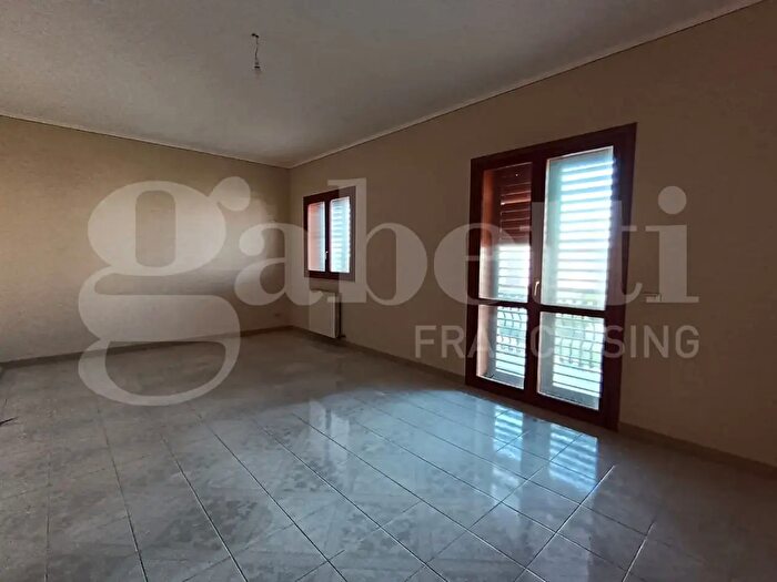 Appartamento in affitto in Via Grottasanta, Siracusa