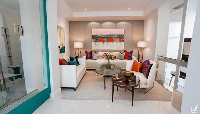 Appartamento con 5 locali in vendita in Via Maggio, Carinaro