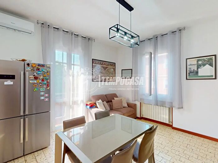 Appartamento trilocale in vendita in Viale della Costituzione, Valsamoggia