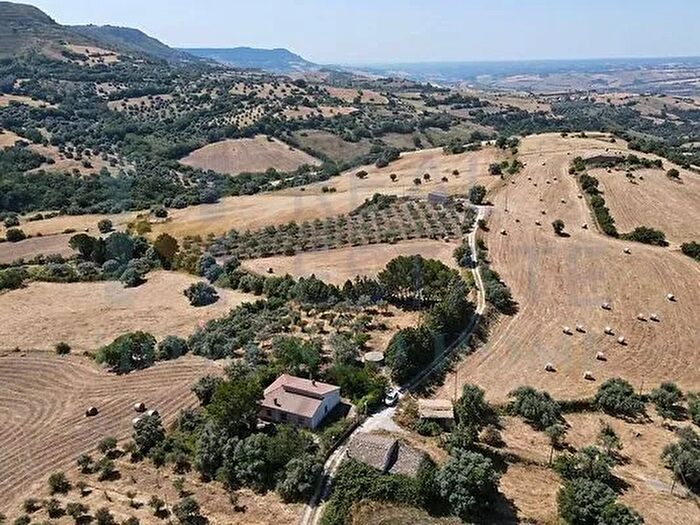 Casa in vendita in Palazzolo Acreide, Piazza Armerina
