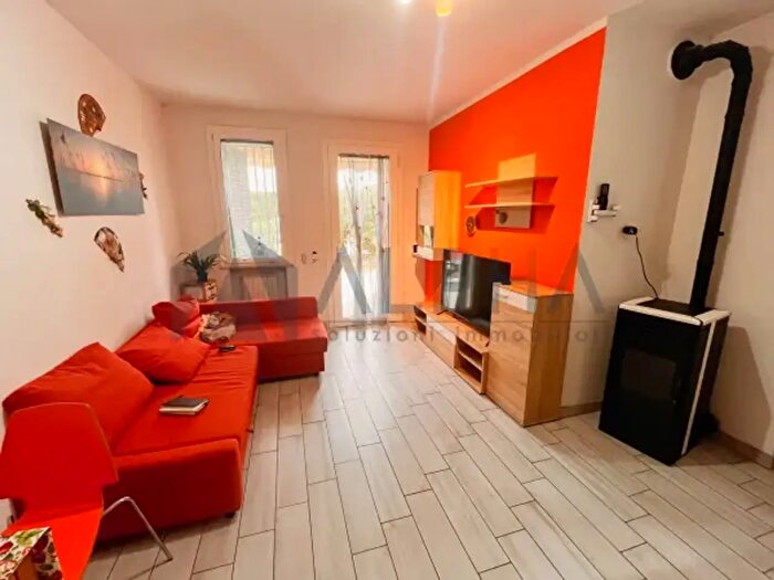Casa trilocale in vendita in Viale Lucia, Ravenna