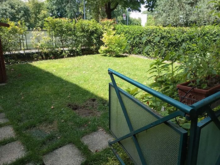 Appartamento trilocale in affitto in Contrà della Piarda, Vicenza