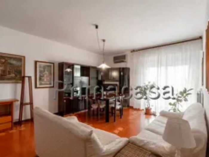 Appartamento quadrilocale in vendita in Via Cimabue, Carpi