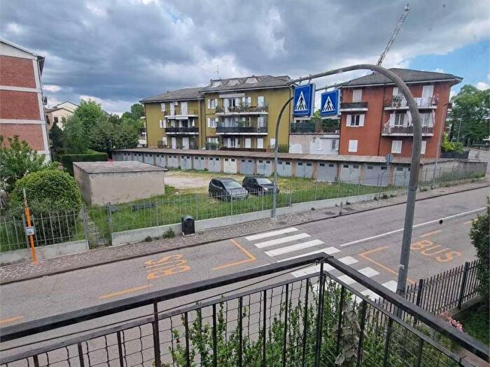 Appartamento trilocale in affitto in Due Pini Te Brunetti, Mantova