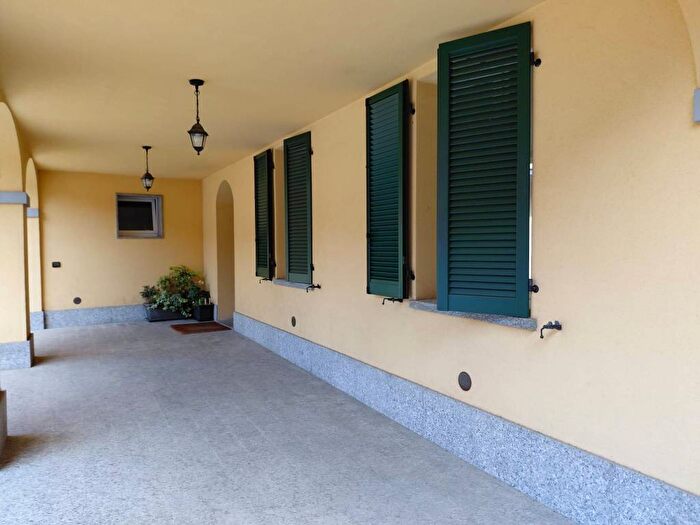 Appartamento monolocale in affitto in Centro, Lurate Caccivio