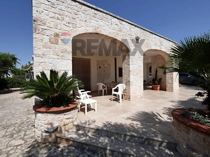 Casa con 7 locali in vendita in Contrada Gorgofreddo, Monopoli