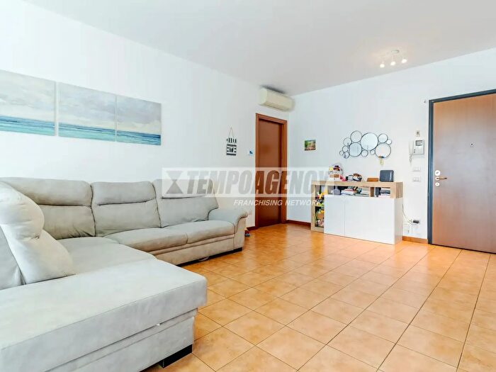 Appartamento bilocale in vendita in Via Andrea E Pietro Cascella, Milano