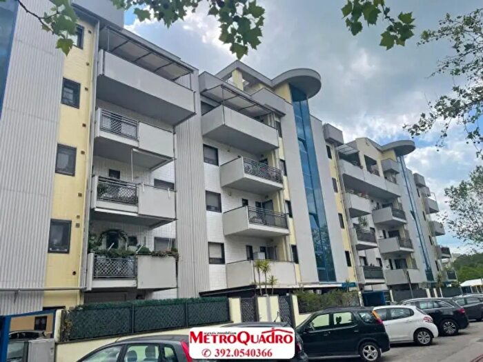 Appartamento quadrilocale in vendita in Via Luigi Imperati, Foggia