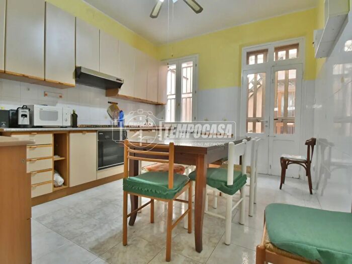 Casa con 5 locali in vendita in Via Bramante, Porto Recanati