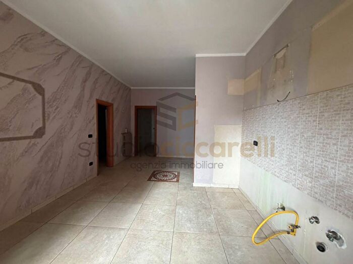 Appartamento trilocale in affitto in Via San Vito, Colonne San Vito, Giugliano in Campania