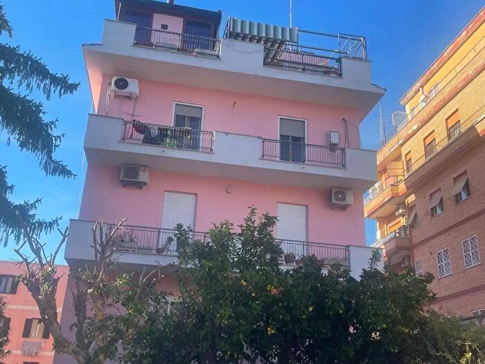 Appartamento bilocale in affitto in Via del Forte Boccea, Roma