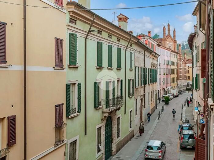 Appartamento trilocale in vendita in Via delle Battaglie, Brescia