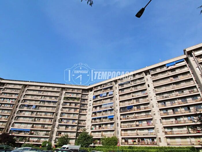 Appartamento quadrilocale in vendita in Via Domenico Guidobono, Torino