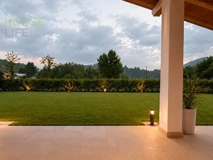 Casa con 5 locali in vendita in Via Battistini, Monte Di Malo