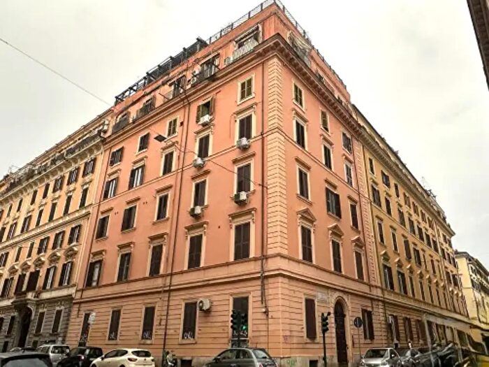 Appartamento monolocale in vendita in Via Castelfidardo, Roma