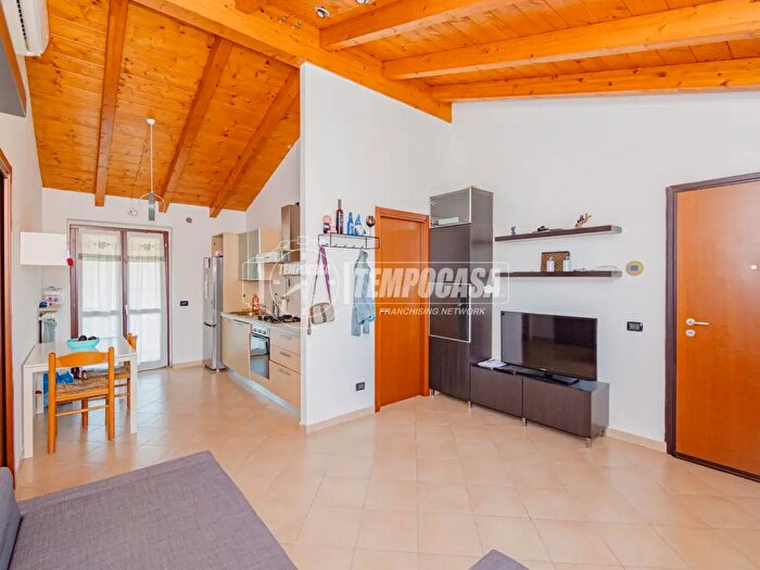 Appartamento bilocale in vendita in Via Vecchiarino, Cilavegna