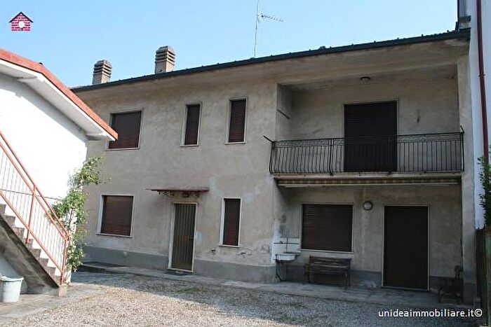 Appartamento in vendita in Travedona Travedona Monate Varese Lombardia Italia, Travedona Monate