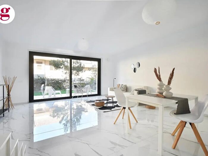 Casa con 5 locali in vendita in Via Incoronata, Vasto