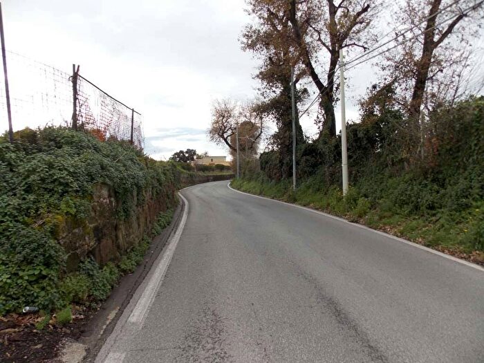 Appartamento monolocale in affitto in Via Arco Felice Vecchio, Bacoli