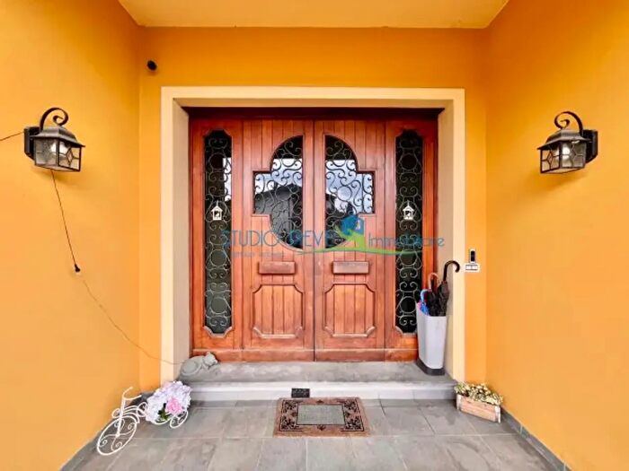 Appartamento con 6 locali in vendita in Via Fonda, Monsummano Terme