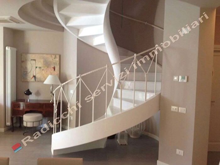 Casa quadrilocale in vendita in Via Ammiraglio Morin a, Forte Dei Marmi