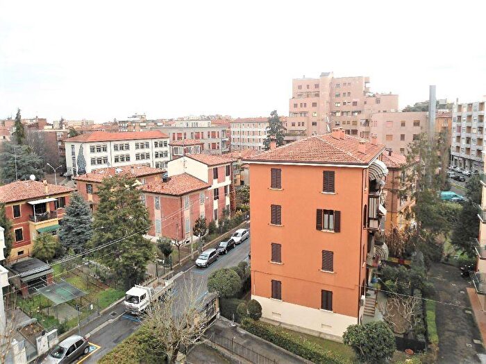 Appartamento trilocale in affitto in Costa, Bologna