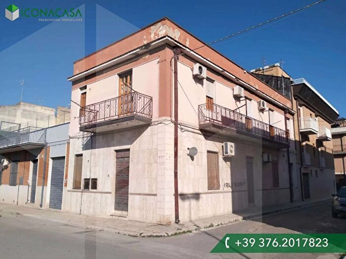 Appartamento con 9 locali in vendita in Via Gargano, San Severo