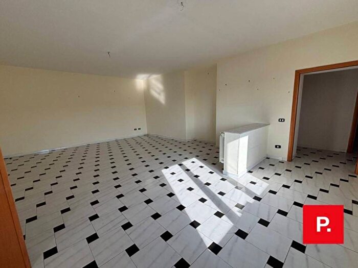 Appartamento con 5 locali in affitto in Via Bellini, San Nicola la Strada